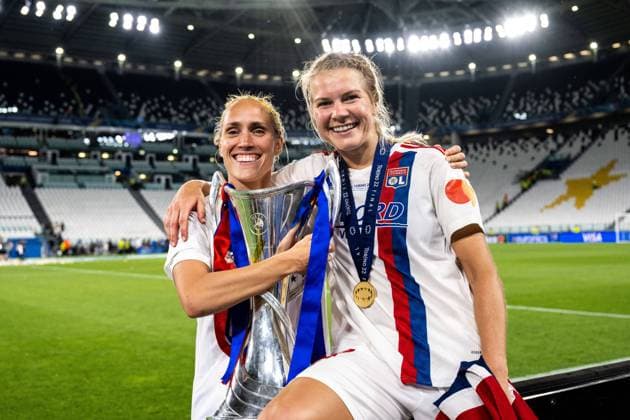 220521 Ada Hegerberg of Lyon celebrates after winning the UEFA Womens Champions League final match between Barcelona and Lyon on May 21, 2022 in Turin Photo Vegard Grott BILDBYRAN kod VG VG0273 bbeng champions league finale final mesterligaen dam football fotball fotboll soccer fcb barcelona lyon olympique lyonnais torino Jubel,  Copyright: VEGARDxGRoTT BB220521VG119