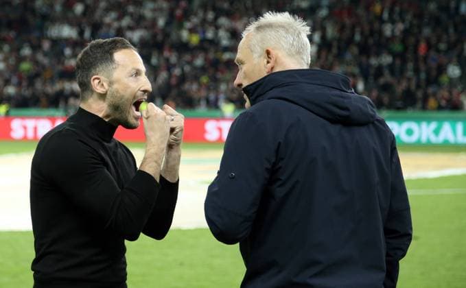 Coach Domenico Tedesco, coach Christian Streich after the end of the game Sports Football Soccer DFB Cup Final Season 2021 2022 21 05 2022 SC Freiburg SCF vs RasenBall Sport Leipzig RBL