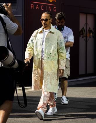 BARCELONA Lewis Hamilton Mercedes ahead of the F1 Grand Prix of Spain at Circuit de Barcelona Catalunya on May 22, 2022 in Barcelona, Spain REMKO DE WAAL F1 Grand Prix of Spain, RACE 2022 xVIxANPxSportx xxANPxIVx 449016253 originalFilename: 449016253.jpg