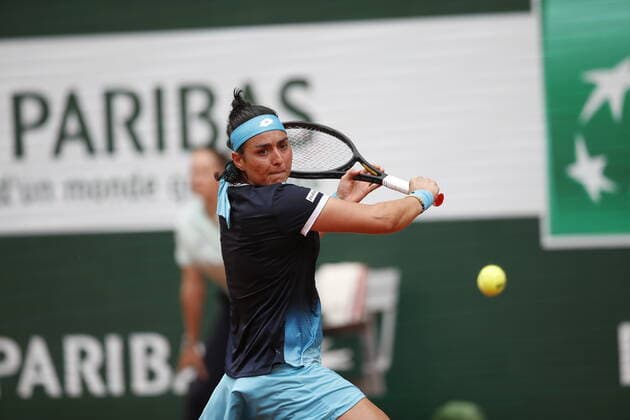 22 05 2022, Tennis, French Open 2022 Roland Garros, FRA, Paris, Roland Garros Picture v li Ons Jabeur TUN Copyright: HMBxMedia AntonioxBorga