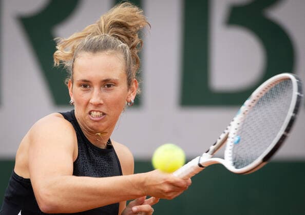 Belgian Elise Mertens pictured in action during an afternoon training session at the Roland Garros French Open tennis tournament, in Paris, France, Sunday 22 May 2022. This year s tournament takes place from 22 May to 5 June. BENOITxDOPPAGNE  x35381588x