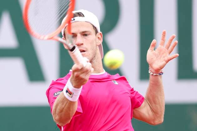 TENNIS - French Open 2022 PARIS,FRANCE,22.MAY.22 - TENNIS - ATP, Tennis Herren World Tour, French Open, Roland Garros, Grand Slam. Image shows Diego Schwartzman (ARG).  GEPAxpictures xPatrickxSteiner