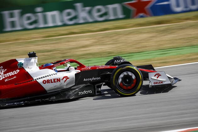 77 BOTTAS Valtteri (fin), Alfa Romeo F1 Team ORLEN C42, action during the Formula 1 Pirelli Grand Premio de Espana 2022, 6th round of the 2022 FIA Formula One World Championship, WM, Weltmeisterschaft on the Circuit de Barcelona-Catalunya, from May 20 to 22, 2022 in Montmelo, Spain - F1 - SPANISH GRAND PRIX 2022 - RACE DPPI Panoramic  _B3_8884