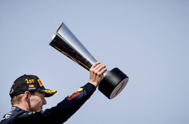 BARCELONA Max Verstappen Red Bull Racing on the podium after the F1 Grand Prix of Spain at Circuit de Barcelona Catalunya on May 22, 2022 in Barcelona, Spain REMKO DE WAAL F1 Grand Prix of Spain, RACE 2022 xVIxANPxSportx xxANPxIVx 449035952 originalFilename: 449035952.jpg