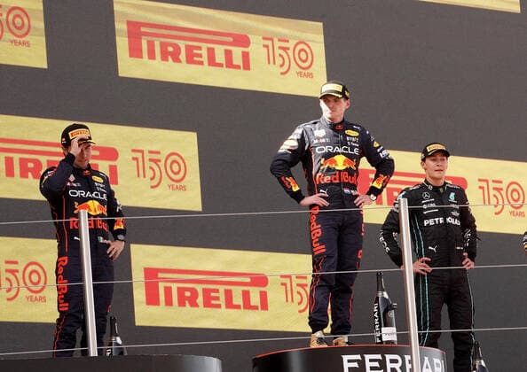 22 05 2022, Circuit de Catalunya, Barcelona, F1 Aramco Grand Prix of Spain 2022 , in picture podium winner Max Verstappen NEL , Oracle Red Bull Racing 2 place for Sergio Perez MEX , Oracle Red Bull Racing, 3 place for George Russel GBR , Mercedes AMG Petronas Formula One Team Foto EU Images Barcelona Circuit de Catalunya Catalunya Spain  eu-images-506