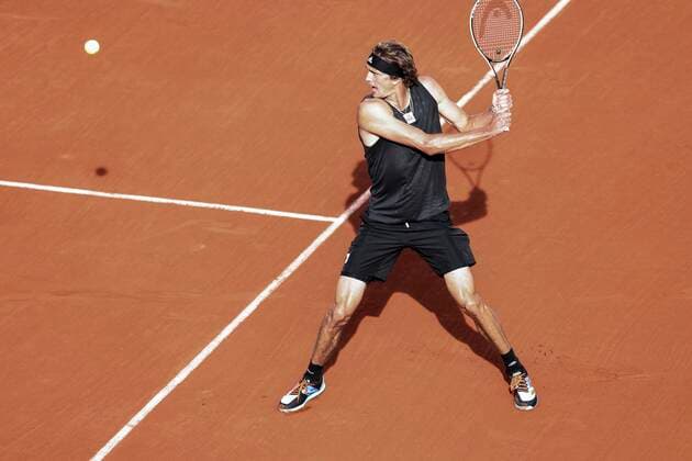 TENNIS - French Open 2022 PARIS,FRANCE,22.MAY.22 - TENNIS - ATP, Tennis Herren World Tour, French Open, Roland Garros, Grand Slam. Image shows Alexander Zverev (GER).  GEPAxpictures xPatrickxSteiner