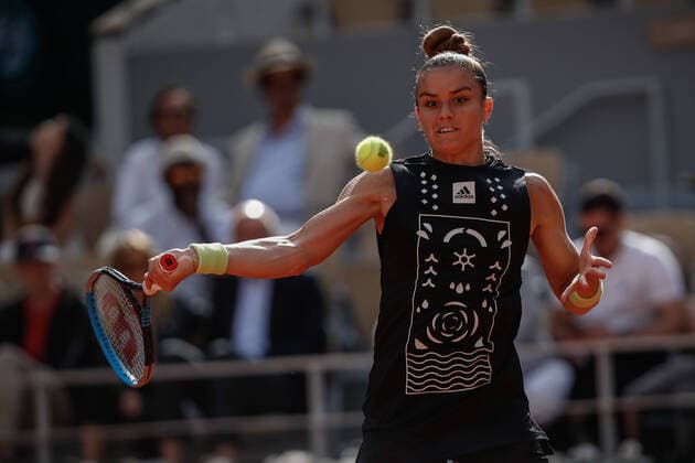 Maria SAKKARI (GRE) contre Clara BUREL (FRA) TENNIS : Roland Garros 2022 - 22 05 2022 AurelienMorissard Panoramic 