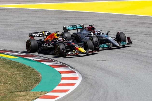 1 Max Verstappen NLD, Oracle Red Bull Racing , 63 George Russell GBR, Mercedes AMG Petronas F1 Team , F1 Grand Prix of Spain at Circuit de Barcelona Catalunya on May 22, 2022 in Barcelona, Spain Photo by HOCH ZWEI Barcelona Spain