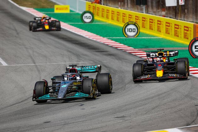 63 George Russell GBR, Mercedes AMG Petronas F1 Team , 1 Max Verstappen NLD, Oracle Red Bull Racing , F1 Grand Prix of Spain at Circuit de Barcelona Catalunya on May 22, 2022 in Barcelona, Spain Photo by HOCH ZWEI Barcelona Spain