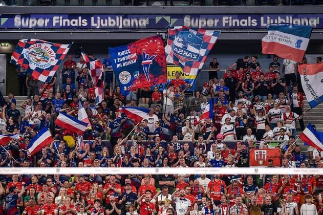 2022.05.22 Lublana Arena Stozice Siatkowka mezczyzn Liga Mistrzow sezon 2021 2022 Final Trentino Itas - Grupa Azoty ZAKSA Kedzierzyn-Kozle N z kibic kibice atmosfera zabawa widok ilustracja atmosfera Foto Lukasz Laskowski PressFocus 2022.05.22 Ljubljana Men Volleyball Champions League Finals season 2021 2022 Trentino Itas - Grupa Azoty ZAKSA Kedzierzyn-Kozle kibic kibice atmosfera zabawa widok ilustracja atmosfera Credit: Lukasz Laskowski PressFocus NEWSPIX.PL --- Newspix.pl  20220522luk391