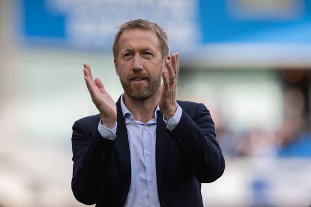 Fußball, Trainerhistorie Brighton & Hove Albion von 1901 bis heute Brighton and Hove Albion v West Ham United Premier League 22 05 2022. Brighton and Hove Albion Manager Graham Potter thanking supporters following the Premier League match between Brighton and Hove Albion and West Ham United at the American Express Community Stadium, Brighton and Hove, England on 22 May 2022. Brighton and Hove American Express Community Stadium East Sussex England Editorial use only DataCo restrictions apply See www.football-dataco.com , Copyright: xJanexStokesx PSI-15337-0114