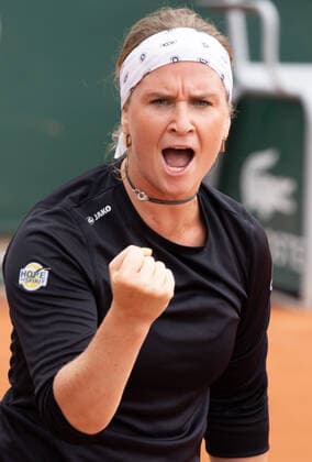 Belgian Ysaline Bonaventure pictured during a tennis match between Canadian Andreescu WTA, Tennis Damen 72) and Belgian Bonaventure (WTA 170), in the first round of the women s singles of the Roland Garros French Open tennis tournament, in Paris, France, Monday 23 May 2022. This year s tournament takes place from 22 May to 5 June. BENOITxDOPPAGNE  x35415398x