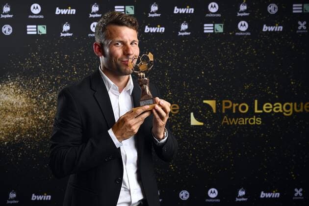 BRUSSEL, BELGIUM - MAY 23 : Lukas Van Eenoo player of the year 1B pictured during the Pro League Awards on May 23, 2022 in Brussel, Belgium, 23 05 2022 ( Pro League Awards 2021-2022 PhotoNews Panoramic 