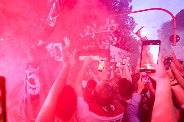Photo LaPresse May 23, 2022 Milan, Italy news Italian champion AC Milan celebrate winning their 19th Scudetto by parading in an open-top bus through the streets of Milan  Copyright: xLaPressex