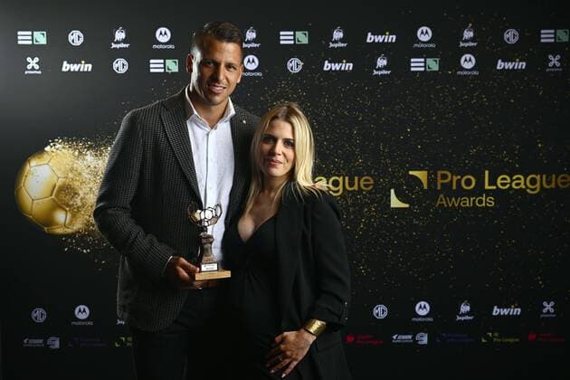 BRUSSEL, BELGIUM - MAY 23 : Anthony Moris and wife pictured during the Pro League Awards on May 23, 2022 in Brussel, Belgium, 23 05 2022 ( Pro League Awards 2021-2022 PhotoNews Panoramic 