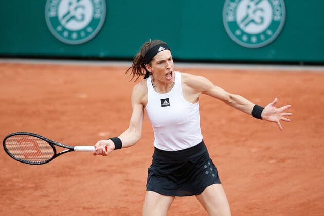 23 05 2022, Tennis, French Open 2022 Roland Garros, FRA, Paris, Roland Garros Picture v li Andrea Petkovic GER Copyright: HMBxMedia AntonioxBorga