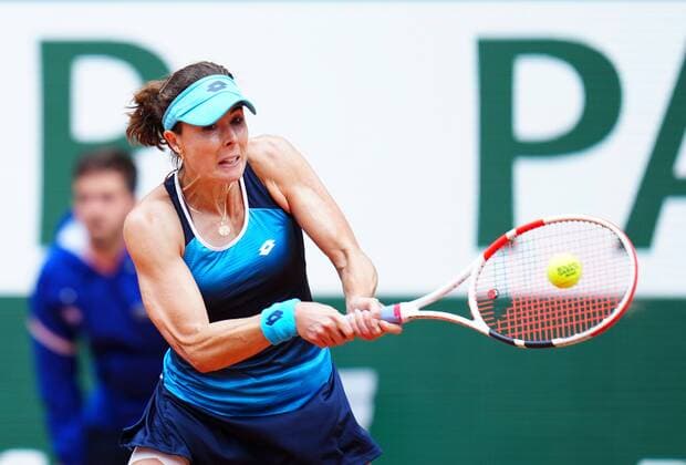 Mandatory Credit: Photo by Javier Garcia Shutterstock (12954043q) Alizé Cornet in first round action French Open Tennis, Day 3, Roland Garros, Paris, France - 24 May 2022 French Open Tennis, Day 3, Roland Garros, Paris, France - 24 May 2022  Copyright: xJavierxGarcia Shutterstockx 12954043q