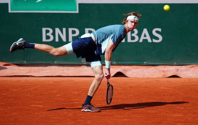 Mandatory Credit: Photo by Javier Garcia Shutterstock (12954043bs) Andrey Rublev in first round action French Open Tennis, Day 3, Roland Garros, Paris, France - 24 May 2022 French Open Tennis, Day 3, Roland Garros, Paris, France - 24 May 2022  Copyright: xJavierxGarcia Shutterstockx 12954043bs