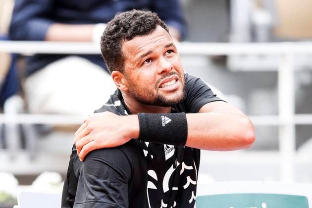 TENNIS - French Open 2022 PARIS,FRANCE,24.MAY.22 - TENNIS - ATP, Tennis Herren World Tour, French Open, Roland Garros, Grand Slam. Image shows Jo-Wilfried Tsonga (FRA).  GEPAxpictures xPatrickxSteiner