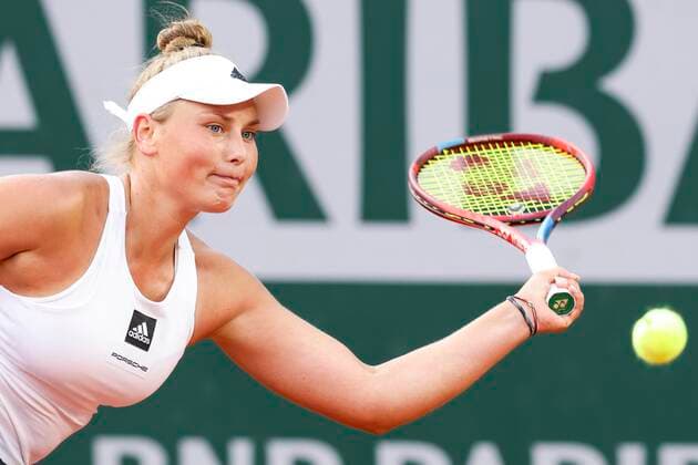 TENNIS - French Open 2022 PARIS,FRANCE,24.MAY.22 - TENNIS - WTA, Tennis Damen Tour, French Open, Roland Garros, Grand Slam. Image shows Nastasja Schunk (GER).  GEPAxpictures xPatrickxSteiner