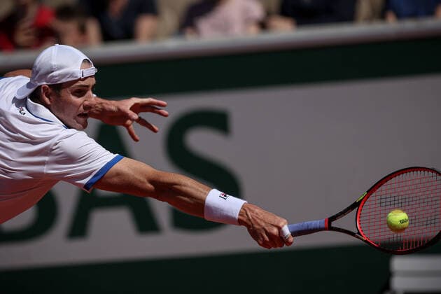 John ISNER (USA) contre Gregoire BARRERE (FRA) TENNIS : Roland Garros 2022 - 25 05 2022 AurelienMorissard Panoramic 