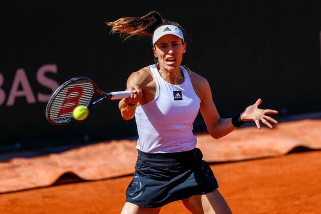 25 05 2022, Tennis, French Open 2022 Roland Garros, FRA, Paris, Roland Garros Picture v li Andrea PetkoviÄ‡ GER Copyright: HMBxMedia AntonioxBorga