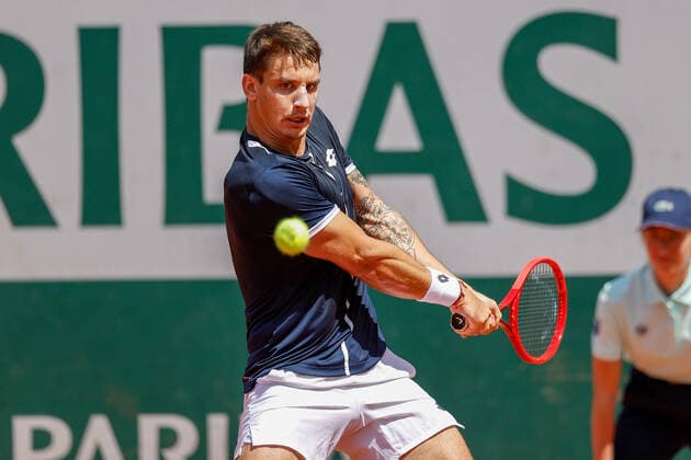 25 05 2022, Tennis, French Open 2022 Roland Garros, FRA, Paris, Roland Garros Picture v li Camilo Ugo Carabelli ARG Copyright: HMBxMedia AntonioxBorga