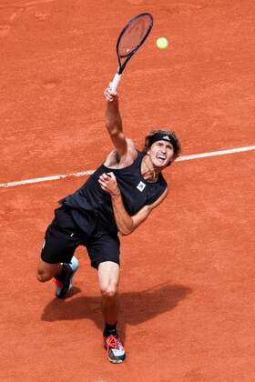 TENNIS - French Open 2022 PARIS,FRANCE,25.MAY.22 - TENNIS - ATP, Tennis Herren World Tour, French Open, Roland Garros, Grand Slam. Image shows Alexander Zverev (GER).  GEPAxpictures xPatrickxSteiner