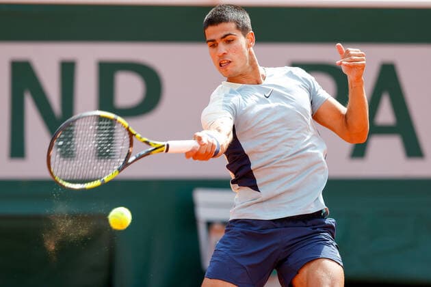 25 05 2022, Tennis, French Open 2022 Roland Garros, FRA, Paris, Roland Garros picture v li Carlos Alcaraz ESP Copyright: HMBxMedia AntonioxBorga