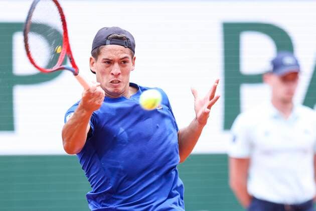 TENNIS - French Open 2022 PARIS,FRANCE,25.MAY.22 - TENNIS - ATP, Tennis Herren World Tour, French Open, Roland Garros, Grand Slam. Image shows Sebastian Baez (ARG).  GEPAxpictures xPatrickxSteiner