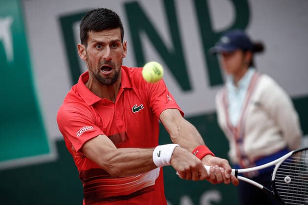 Novak DJOKOVIC (SRB) contre Alex MOLCAN (SVK) TENNIS : Roland Garros 2022 - 25 05 2022 AurelienMorissard Panoramic 