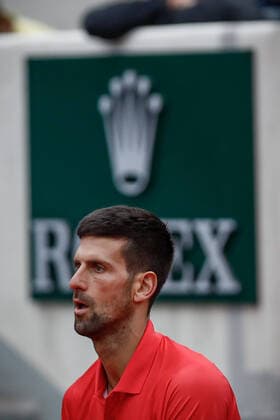 Novak DJOKOVIC (SRB) contre Alex MOLCAN (SVK) TENNIS : Roland Garros 2022 - 25 05 2022 AurelienMorissard Panoramic 