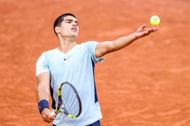 TENNIS - French Open 2022 PARIS,FRANCE,25.MAY.22 - TENNIS - ATP, Tennis Herren World Tour, French Open, Roland Garros, Grand Slam. Image shows Carlos Alcaraz (ESP).  GEPAxpictures xPatrickxSteiner