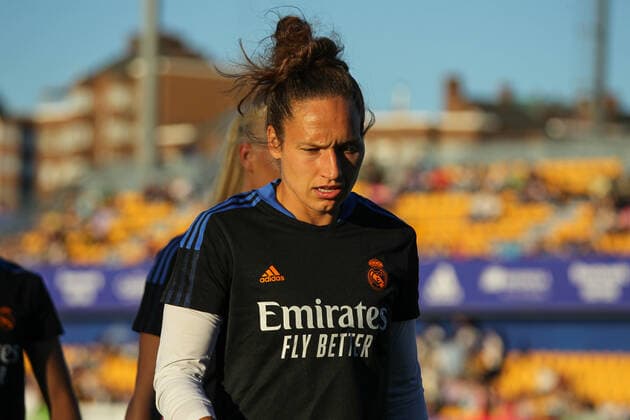May 25, 2022, ALCORCON, MADRID, SPAIN: Babett Peter of Real Madrid warms up during the spanish women cup Semi Finals 2, Copa de la Reina, football match played between FC Barcelona, Barca and Real Madrid on May 25, 2022, in Alcorcon, Madrid Spain. ALCORCON SPAIN - ZUMAa181 20220525_zaa_a181_052 Copyright: xIrinaxR.xHipolitox