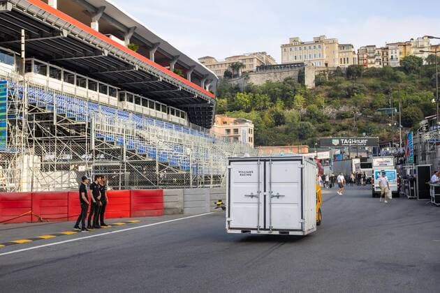 Set-up work at the circuit, Monaco Grand Prix 2022, Motorsport, Formula 1, 25 05 2022 Monaco Grand Prix 2022, Motorsport, Formula 1, 25 05 2022 Copyright: xEibner-Pressefoto AlexanderxNeisx EP_ANS