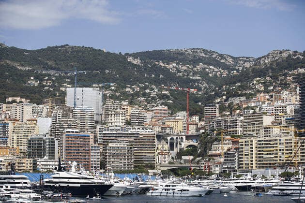 Monaco track, piste, ambiance during the Formula 1 Grand Prix de Monaco 2022, 7th round of the 2022 FIA Formula One World Championship, WM, Weltmeisterschaft on the Circuit de Monaco, from May 27 to 29, 2022 in Monte-Carlo, Monaco - F1 - MONACO GRAND PRIX 2022 DPPI Panoramic  00122018__B3_9244