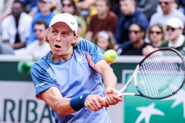 TENNIS - French Open 2022 PARIS,FRANCE,26.MAY.22 - TENNIS - ATP, Tennis Herren World Tour, French Open, Roland Garros, Grand Slam. Image shows Emil Ruusuvuori (FIN).  GEPAxpictures xPatrickxSteiner