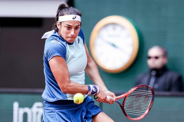 TENNIS - French Open 2022 PARIS,FRANCE,26.MAY.22 - TENNIS - WTA, Tennis Damen Tour, French Open, Roland Garros, Grand Slam. Image shows Caroline Garcia (FRA).  GEPAxpictures xPatrickxSteiner