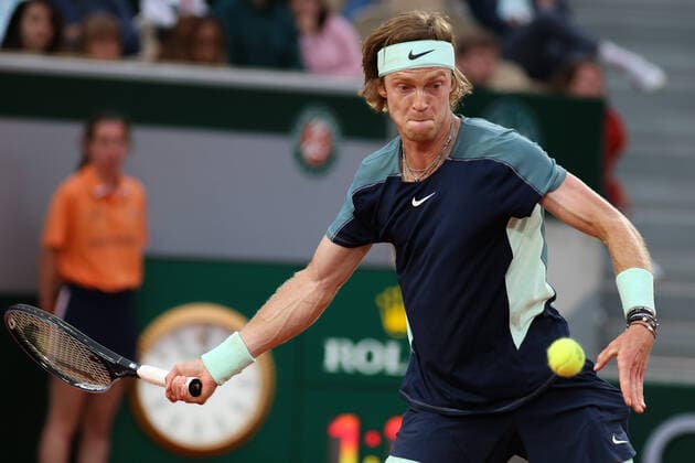 2022 French Open - Day Five Andrey Rublev during his match against Federico Delbonis on Simonne Mathieu court in the 2022 French Open finals day five. Paris France  Copyright: xIbrahimxEzzatx originalFilename:ezzat-notitle220526_npqxM.jpg