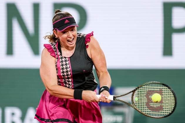 TENNIS - French Open 2022 PARIS,FRANCE,26.MAY.22 - TENNIS - WTA, Tennis Damen Tour, French Open, Roland Garros, Grand Slam. Image shows Jelena Ostapenko (LAT).  GEPAxpictures xPatrickxSteiner