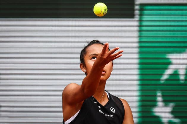 May 27, 2022, Paris, France, France: Leylah FERNANDEZ of Canada during the Day six of Roland-Garros 2022, French Open 2022, Grand Slam tennis tournament at the Roland-Garros stadium on May 27, 2022 in Paris, France. Paris France - ZUMAm308 20220527_zsp_m308_004 Copyright: xMatthieuxMirvillex