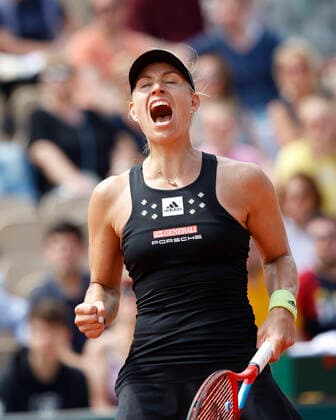French Open 2022, Angelique Kerber makes fist and cheers, jubilation, joy, emotion Tennis French Open 2022 Grand Slam ATP WTA ITF Roland Garros Paris France 27 May 2022 Copyright: xJuergenxHasenkopfx
