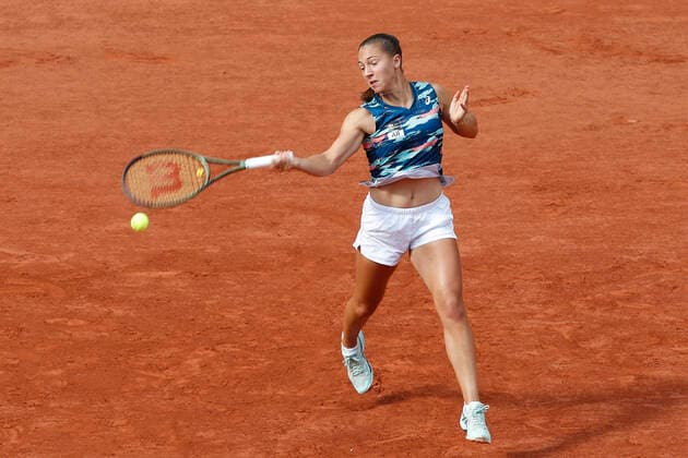 Sloane Stephens (USA) Vs Diane Parry (FRA) TENNIS : Roland-Garros - 27 05 2022 MichaelBaucher Panoramic 