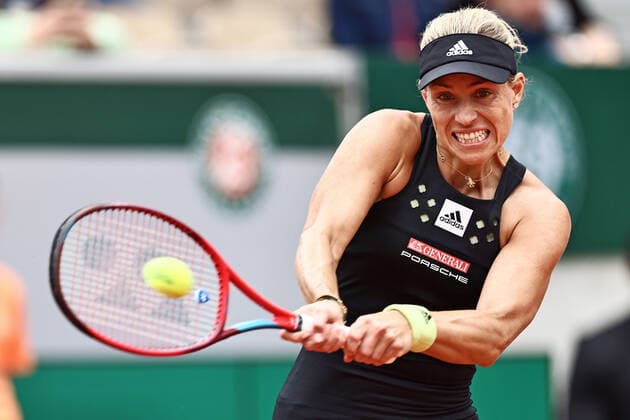 Angelique Kerber, GER, during third round of 2022 French Open at Roland Garros, Paris, 27 05 2022