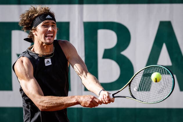 May 27, 2022, Paris, France, France: Alexander ZVEREV of Germany during the Day six of Roland-Garros 2022, French Open 2022, Grand Slam tennis tournament at the Roland-Garros stadium on May 27, 2022 in Paris, France. Paris France - ZUMAm308 20220527_zsp_m308_034 Copyright: xMatthieuxMirvillex