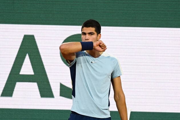 Attitude - Joie de Carlos Alcaraz ( Espagne ) - TENNIS : Roland Garros 2022 - Internationaux de France - 27 05 2022 FedericoPestellini Panoramic 