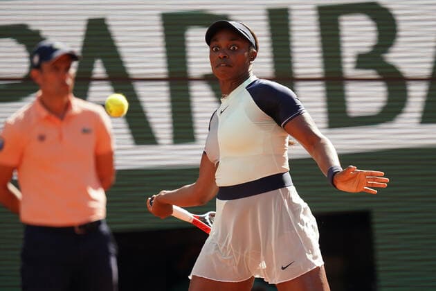 May 28, 2022, PARIS, France: SLOANS STEPHENS of the USA return the ball to DIANE PARRY of France during the Day 6 of the French Open 2022, Grand Slam tennis womens tournament at the Roland Garros Stadium - Paris France..Sloans Stephens won : 6:2 6:3 PARIS France - ZUMAp119 20220528_zaf_p119_097 Copyright: xPierrexSteveninx