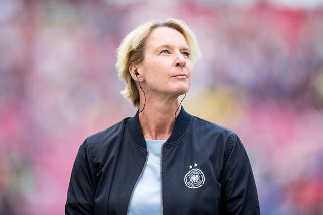 DFB Cup Womens Final, VfL Wolfsburg 1 FFC Turbine Potsdam 28 05 2022 Martina Voss Tecklenburg National Coach Womens DFB Cup Womens Final, VfL Wolfsburg 1 FFC Turbine Potsdam, Cologne, RheinenergieStadion DFB REGULATIONS PROHIBIT ANY USE OF PHOTOGRAPHS AS IMAGE SEQUENCES AND OR QUASI VIDEO Copyright: xBEAUTIFULxSPORTS Wunderlx