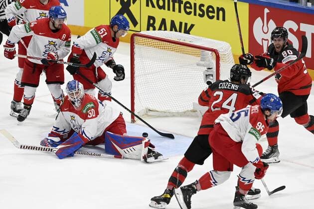 Dylan Cozens of Canada (24) scores 1-1 goal past goalkeeper Karel Vejmelka of Czech Republic during the 2022 IIHF Ice hockey, Eishockey World Championships semi-final match between Canada and Czech Republic in Tampere on May 28th, 2022. Tampere Finland LKFTJK20220528185732PSGN  Copyright: xEmmixKorhonenx
