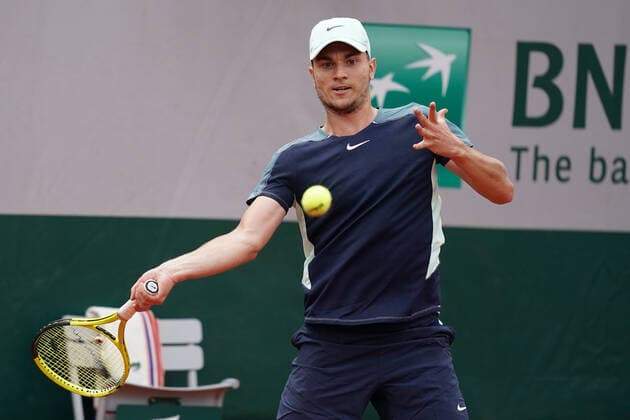 May 28, 2022, PARIS, France: MIOMIR KECMANOVIC of Serbia return the ball to DANIIL MEDVEDEV of Russia during the Day 7 of the French Open 2022, Grand Slam tennis tournament at the Roland Garros Stadium - Paris France..Daniil Medvedev won : 6:2 6:4 6:2 PARIS France - ZUMAp119 20220528_zaf_p119_147 Copyright: xPierrexSteveninx